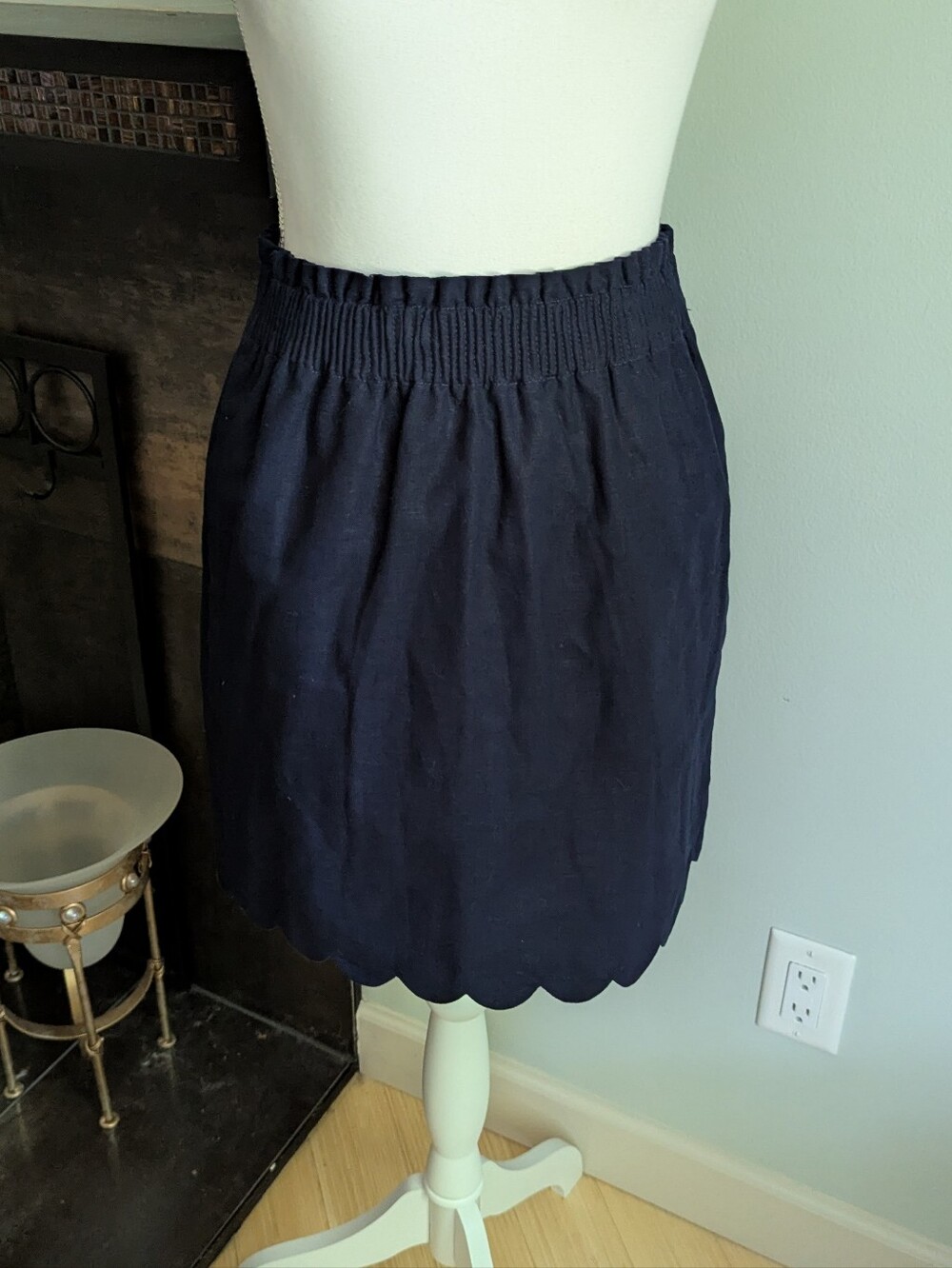 J By J.Crew Size 0 Navy Linen Cotton Mini Scalloped Sidewalk Skirt ElasticWaist